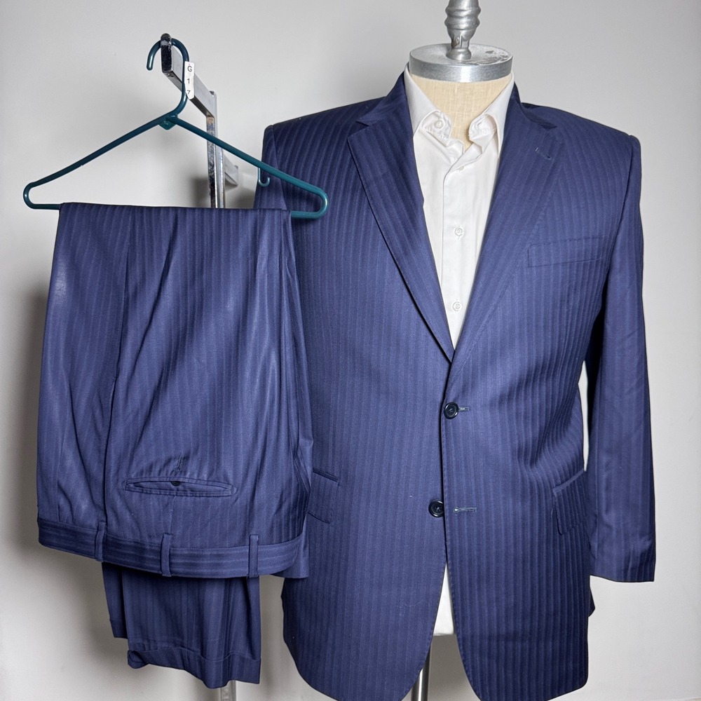 Jos. A. Bank Signature Platinum Suit Mens 44R 38W Navy Herringbone Stripe Wool